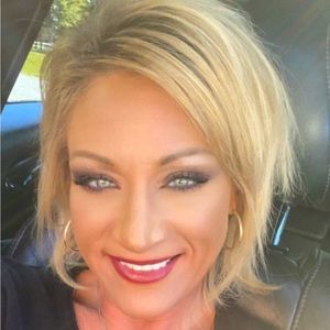 Meet your Posher, Candice